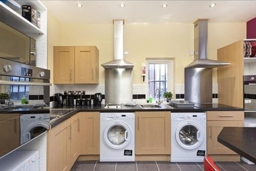 Victoria Centre Apartments In The Victoria Centre Shopping Centre   Nottingham City Centre   24 Hour