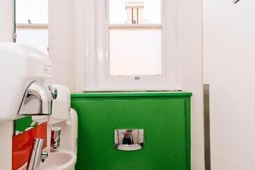هاستل Yha Canterbury