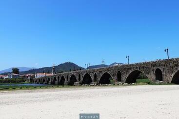 پانسیون Casa De Abbades