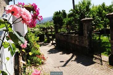 پانسیون Casa De Abbades