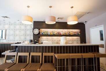 هتل Aphrodite Inn Bangkok