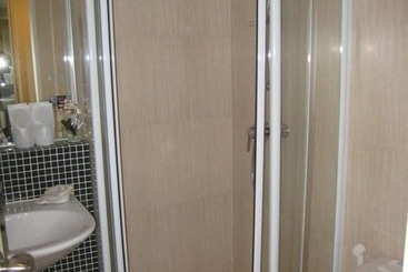 هتل Aphrodite Inn Bangkok