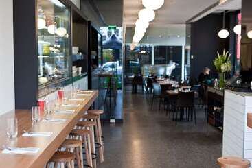 호텔 The Cullen Melbourne   Art Series