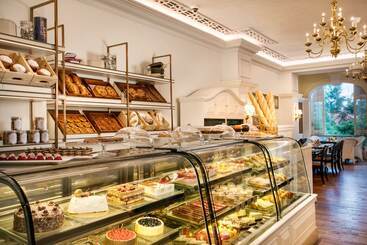 هتل Artyzen Grand Lapa Macau