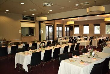 هتل Best Western Blackbutt Inn