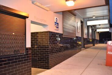 هتل Best Western Blackbutt Inn