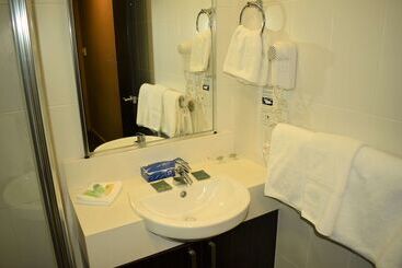 هتل Best Western Blackbutt Inn