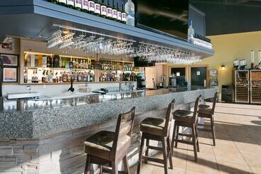 Best Western Plus Mirage Hotel And Resort