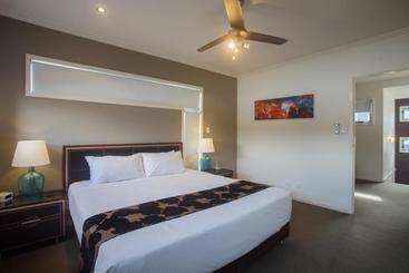 هتل Best Western Plus Quarterdecks Retreat