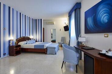 Corte Di Nettuno Cdshotels