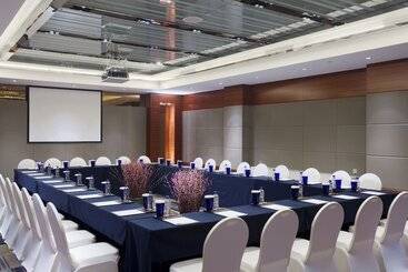 هتل Crowne Plaza Shenyang Parkview