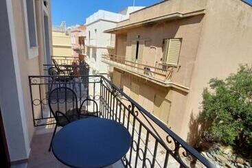 هتل Electra Syros   Adults Only