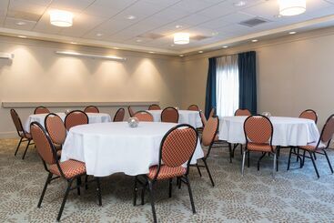 هتل Hampton Inn & Suites Hartfordmanchester