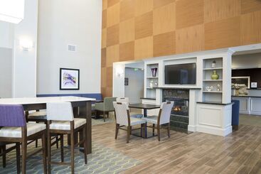 هتل Hampton Inn & Suites Hartfordmanchester