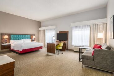 هتل Hampton Inn & Suites Hartfordmanchester