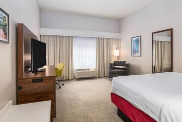 هتل Hampton Inn & Suites Hartfordmanchester