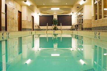 Holiday Inn Hotel & Suites West Edmonton, An Ihg