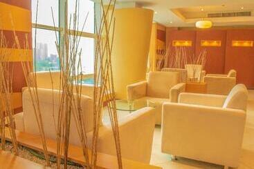 هتل Holiday Inn Dar Es Salaam, An Ihg