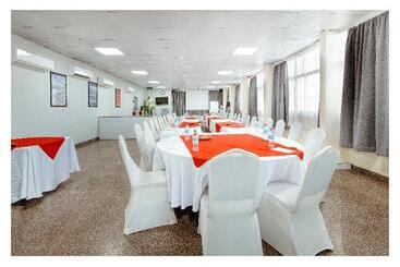 هتل Holiday Inn Dar Es Salaam, An Ihg