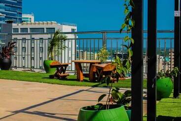 هتل Holiday Inn Dar Es Salaam, An Ihg