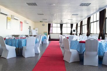 هتل Holiday Inn Dar Es Salaam, An Ihg