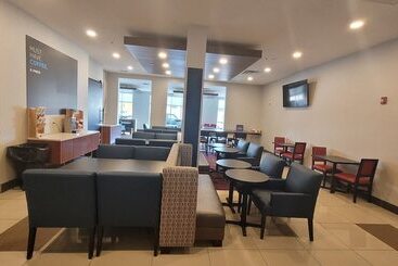 Holiday Inn Express Hotel & Suites Edmonton South, An Ihg