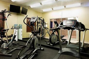 هتل Holiday Inn Express & Suites Drayton Valley, An Ihg