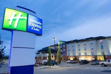 هتل Holiday Inn Express & Suites Drayton Valley, An Ihg