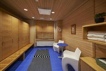 هتل Holiday Inn Tampere   Central Station, An Ihg