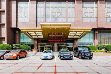 هتل Junyu Grand