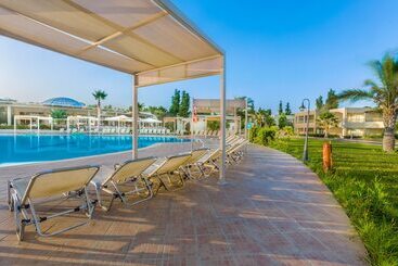 هتل Kipriotis Maris Suites