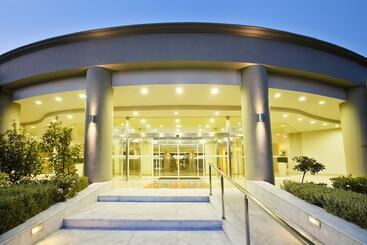 هتل Kipriotis Maris Suites