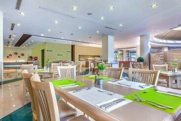 هتل Kipriotis Maris Suites