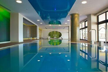 هتل Kipriotis Maris Suites