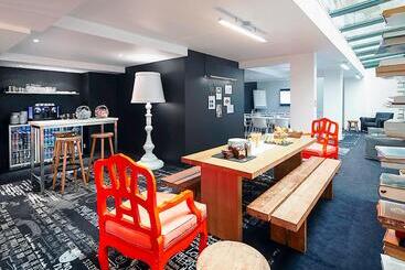 هتل Mama Shelter Paris East