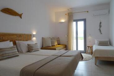 酒店 Paros Bay
