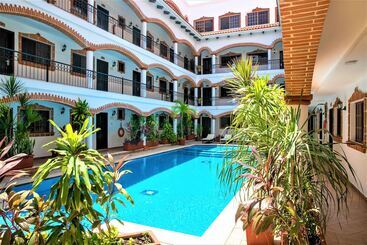 هتل Colonial Playa Del Carmen