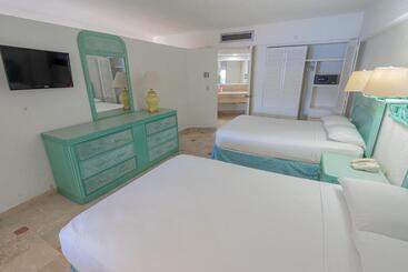 هتل Playa Suites Acapulco