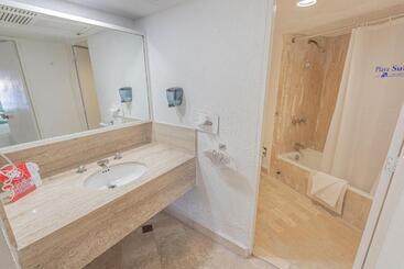 هتل Playa Suites Acapulco