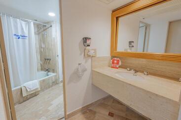 هتل Playa Suites Acapulco