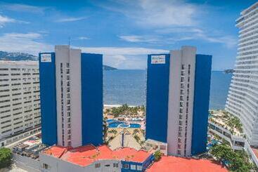 هتل Playa Suites Acapulco