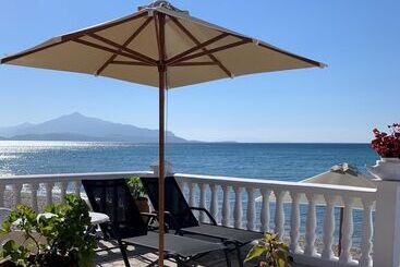 هتل Potokaki Beachfront