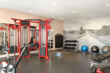 هتل Ramada By Wyndham Drayton Valley