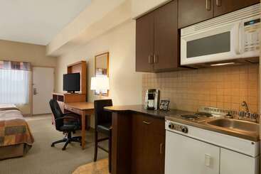 هتل Ramada By Wyndham Drayton Valley