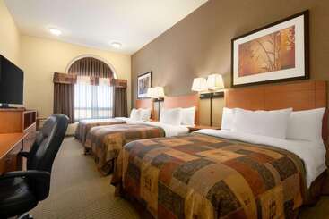هتل Ramada By Wyndham Drayton Valley