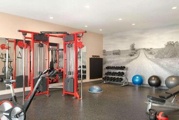 هتل Ramada By Wyndham Drayton Valley
