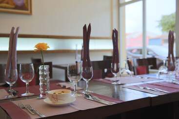 هتل Roma Ritz Huambo