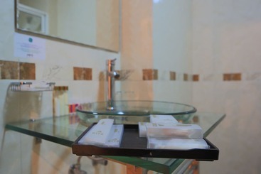 هتل Roma Ritz Huambo
