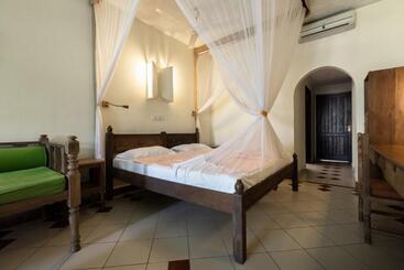 هتل Severin Sea Lodge