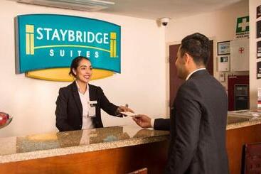 هتل Staybridge Suites Queretaro, An Ihg